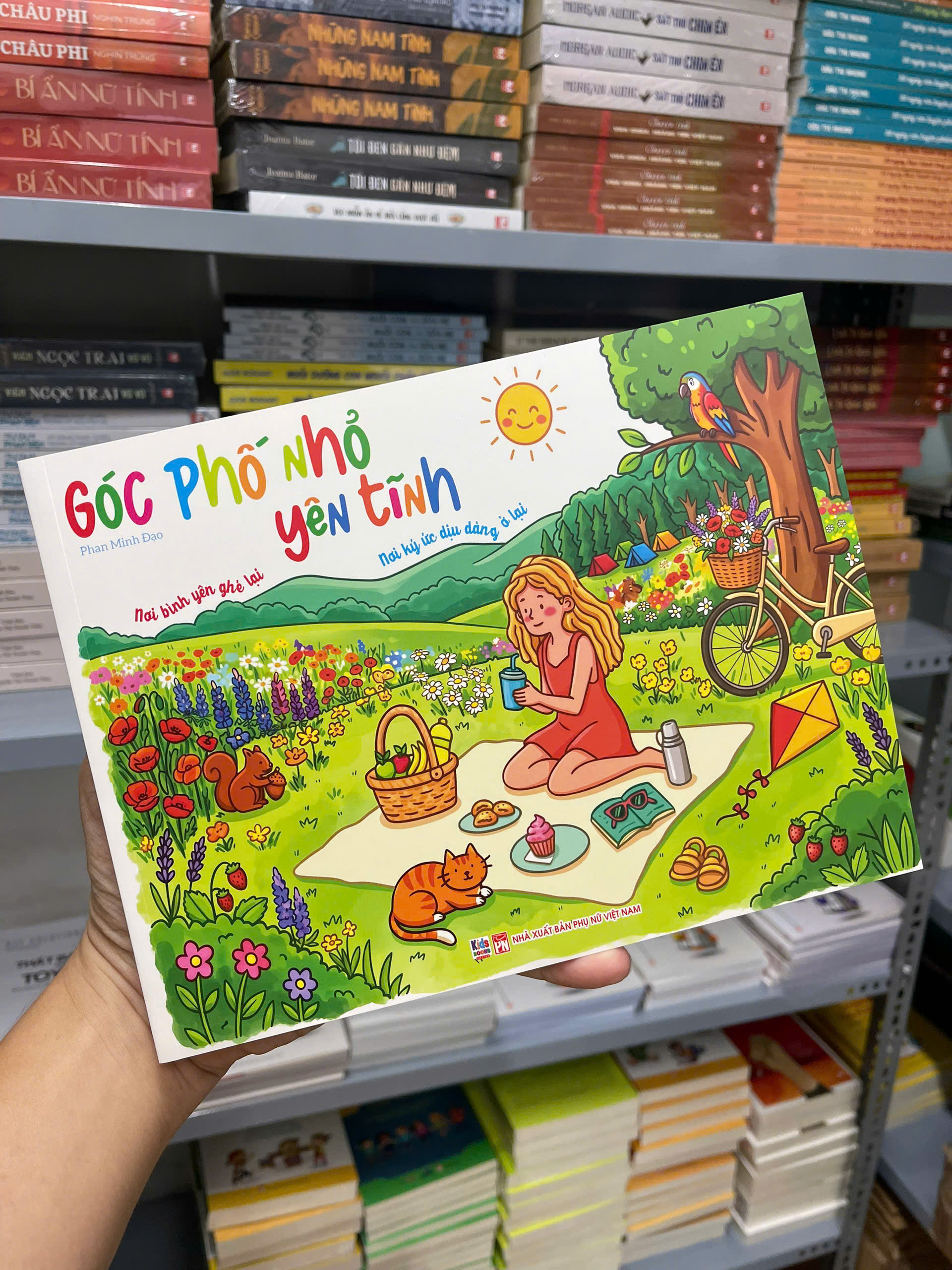 Viet Thư Books